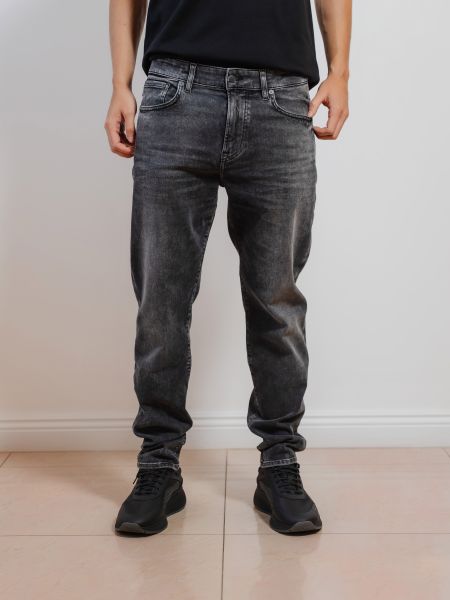 Джинсы Slim taper
