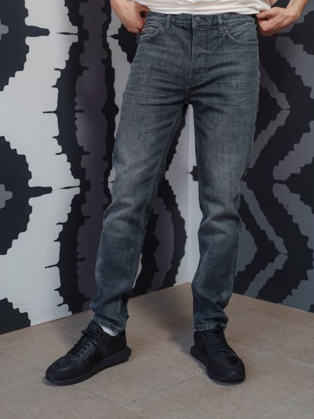 Джинсы Straight fit
