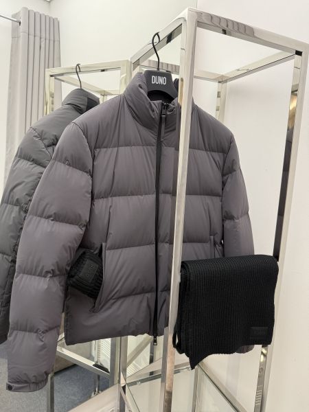 Куртка-пуховик с логотипом