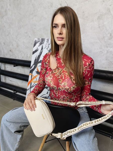 Лонгслив с принтом и логотипом