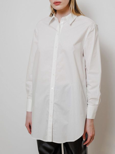 Рубашка с вырезом сзади и вышивкой KARL